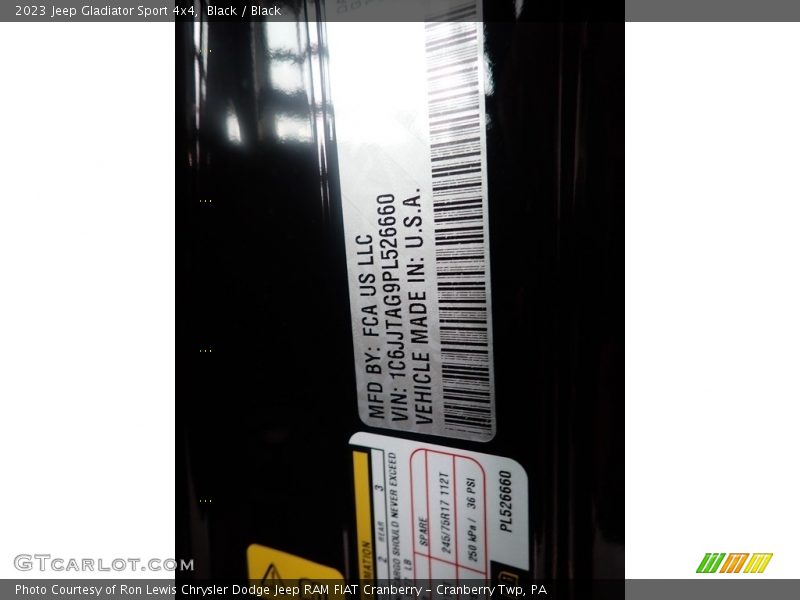 Black / Black 2023 Jeep Gladiator Sport 4x4