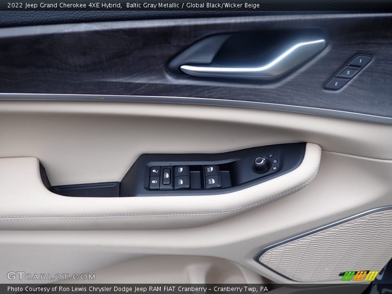 Door Panel of 2022 Grand Cherokee 4XE Hybrid