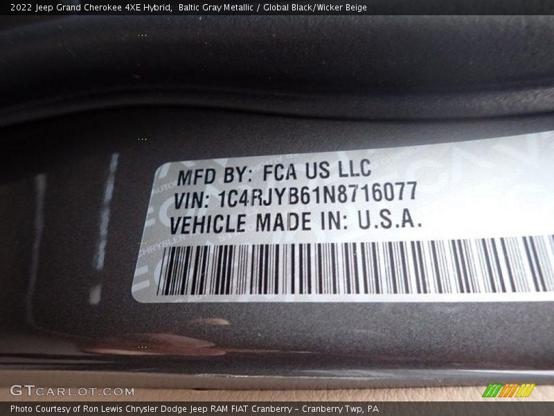 Baltic Gray Metallic / Global Black/Wicker Beige 2022 Jeep Grand Cherokee 4XE Hybrid