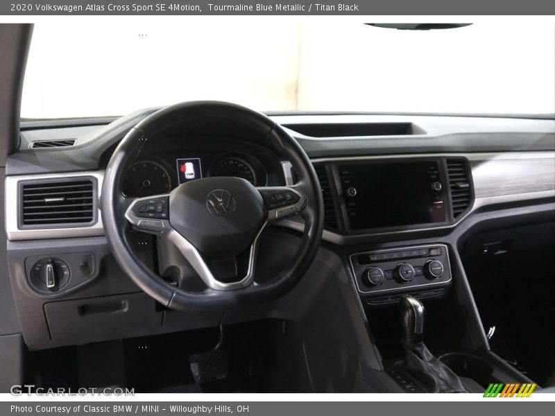 Dashboard of 2020 Atlas Cross Sport SE 4Motion