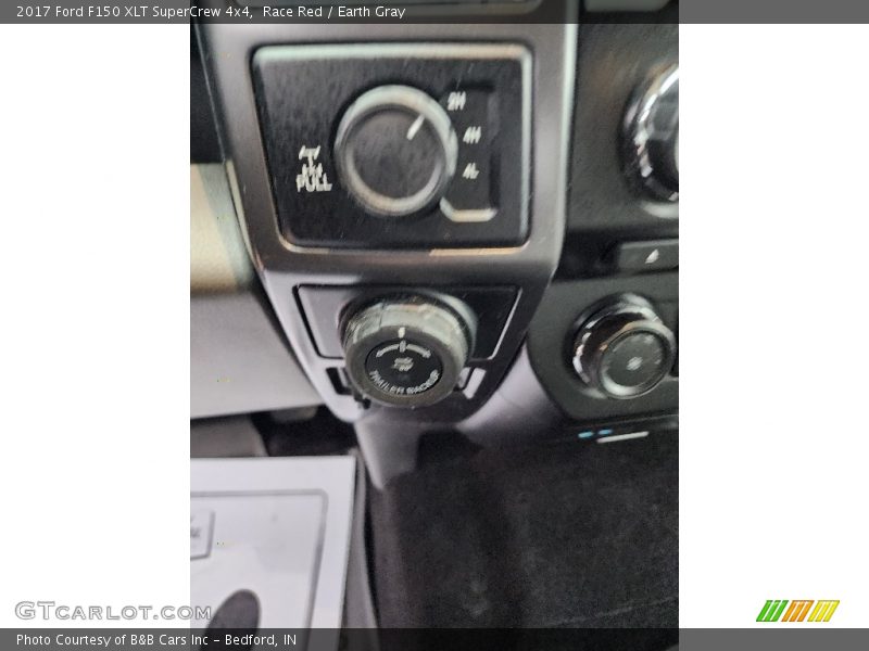 Race Red / Earth Gray 2017 Ford F150 XLT SuperCrew 4x4