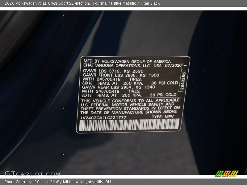 Tourmaline Blue Metallic / Titan Black 2020 Volkswagen Atlas Cross Sport SE 4Motion
