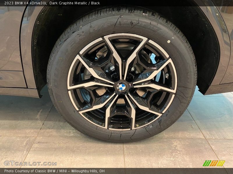 Dark Graphite Metallic / Black 2023 BMW X4 xDrive30i
