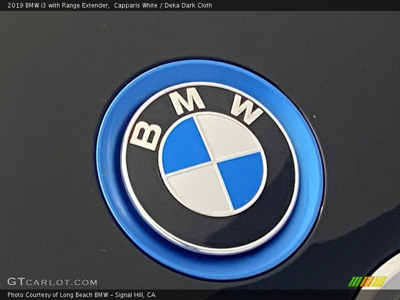 Capparis White / Deka Dark Cloth 2019 BMW i3 with Range Extender