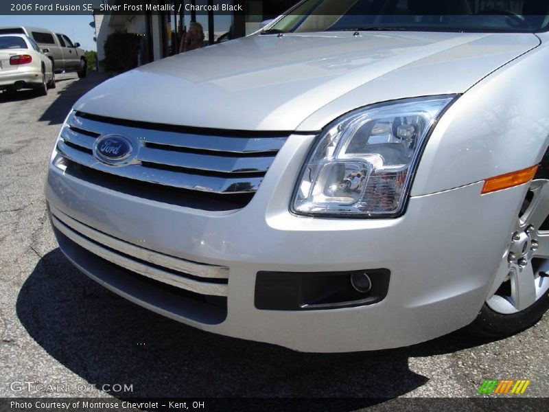 Silver Frost Metallic / Charcoal Black 2006 Ford Fusion SE