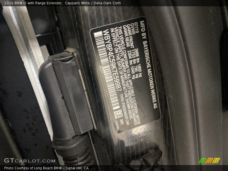 Capparis White / Deka Dark Cloth 2019 BMW i3 with Range Extender