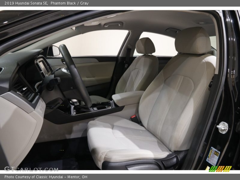 Phantom Black / Gray 2019 Hyundai Sonata SE