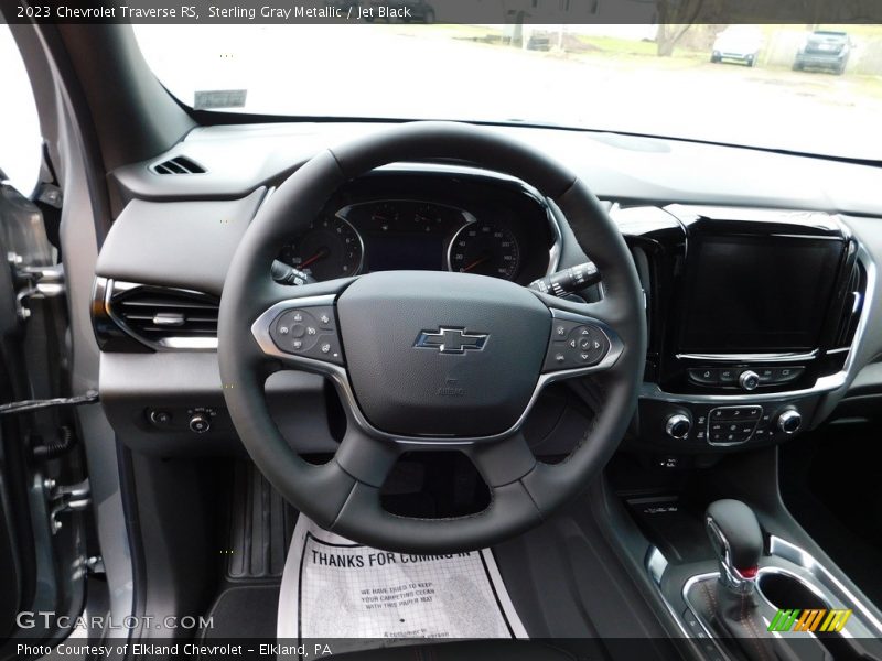 Sterling Gray Metallic / Jet Black 2023 Chevrolet Traverse RS