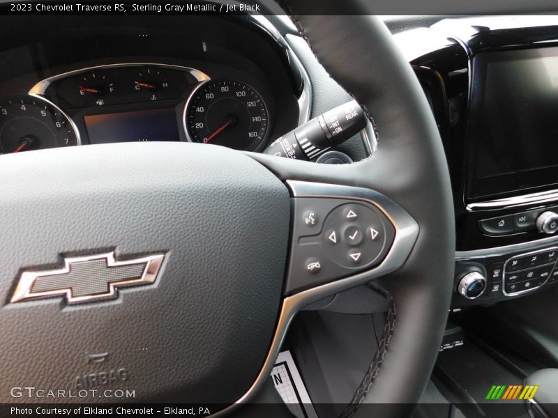 Sterling Gray Metallic / Jet Black 2023 Chevrolet Traverse RS