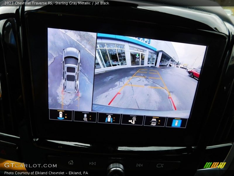 Sterling Gray Metallic / Jet Black 2023 Chevrolet Traverse RS
