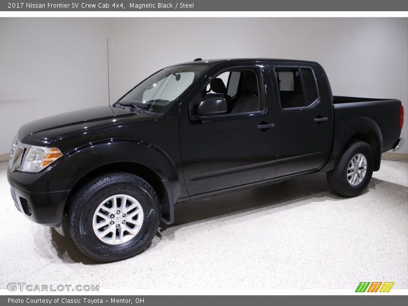 Magnetic Black / Steel 2017 Nissan Frontier SV Crew Cab 4x4