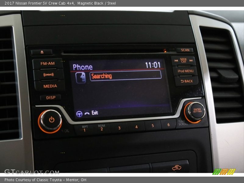 Magnetic Black / Steel 2017 Nissan Frontier SV Crew Cab 4x4