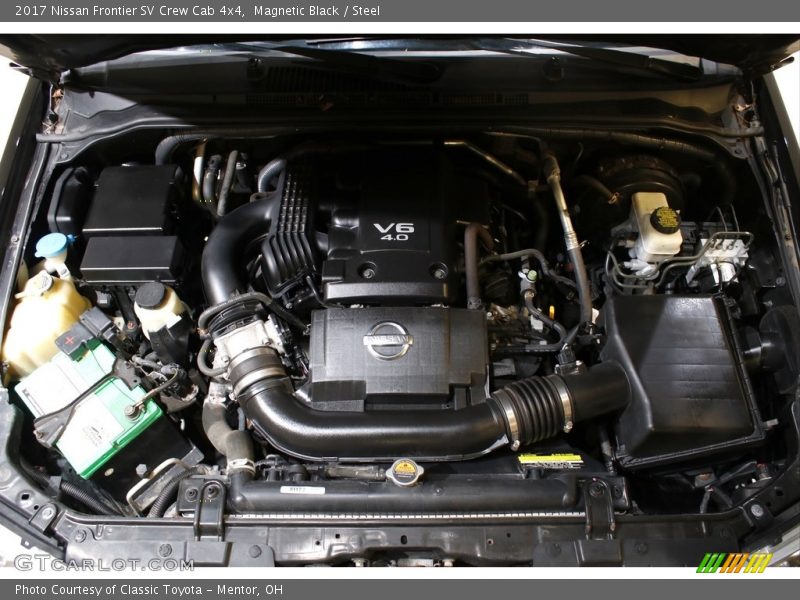 Magnetic Black / Steel 2017 Nissan Frontier SV Crew Cab 4x4