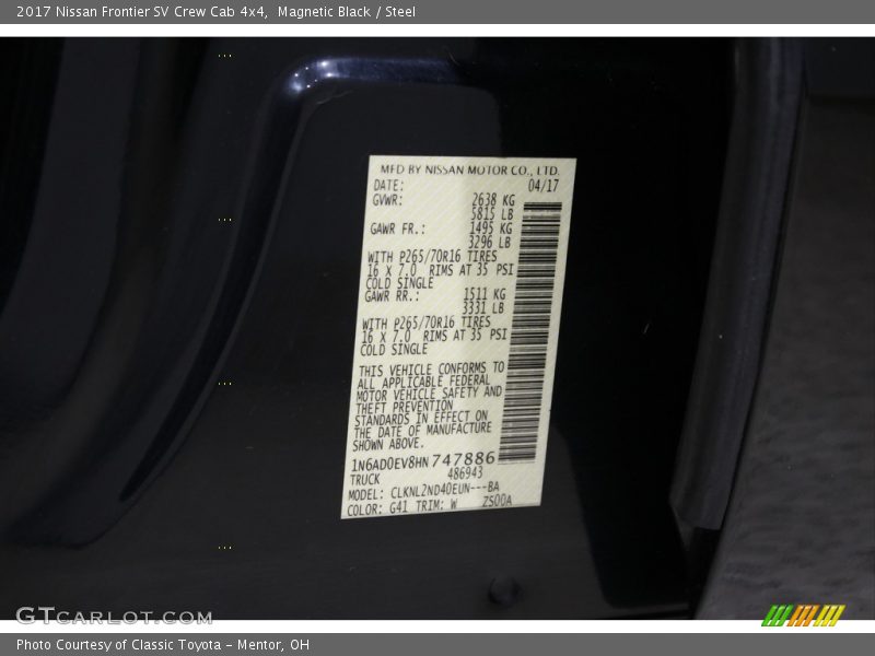 Magnetic Black / Steel 2017 Nissan Frontier SV Crew Cab 4x4