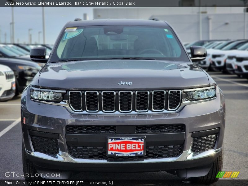 Baltic Gray Metallic / Global Black 2023 Jeep Grand Cherokee L Laredo