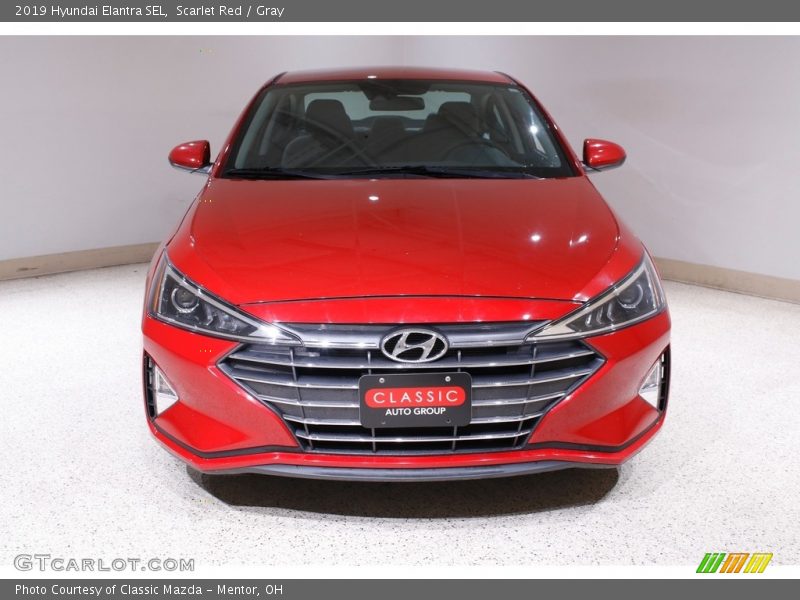 Scarlet Red / Gray 2019 Hyundai Elantra SEL