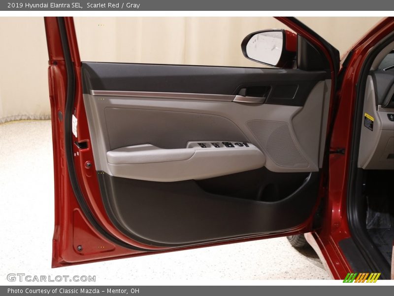 Scarlet Red / Gray 2019 Hyundai Elantra SEL