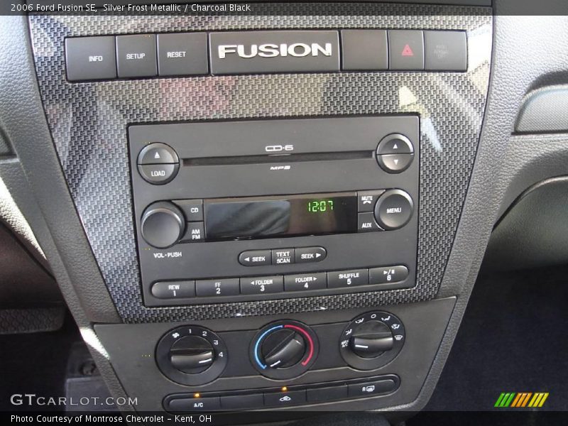 Silver Frost Metallic / Charcoal Black 2006 Ford Fusion SE