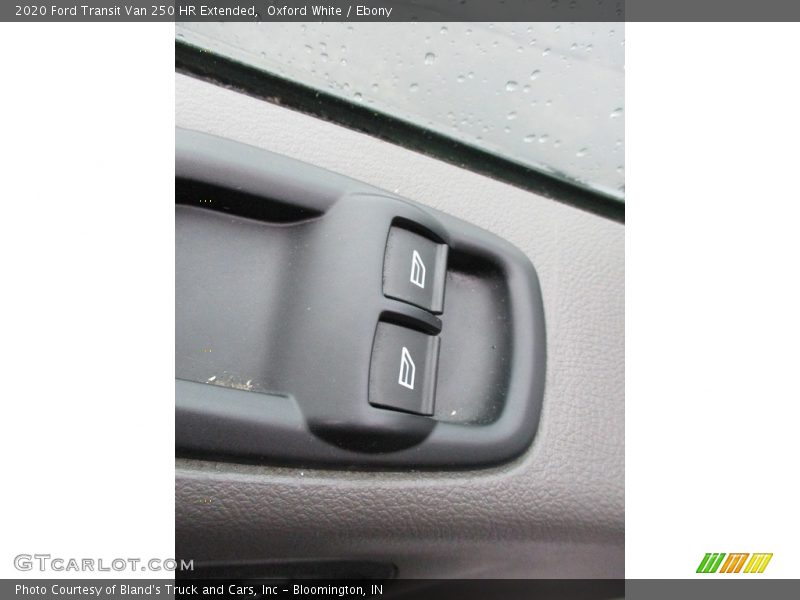 Oxford White / Ebony 2020 Ford Transit Van 250 HR Extended