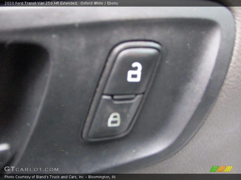 Oxford White / Ebony 2020 Ford Transit Van 250 HR Extended