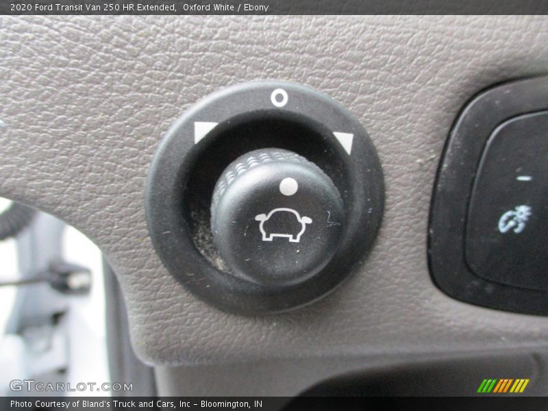 Oxford White / Ebony 2020 Ford Transit Van 250 HR Extended
