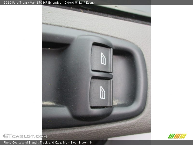 Oxford White / Ebony 2020 Ford Transit Van 250 HR Extended