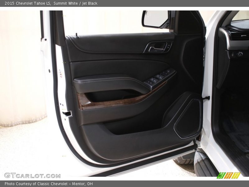 Summit White / Jet Black 2015 Chevrolet Tahoe LS