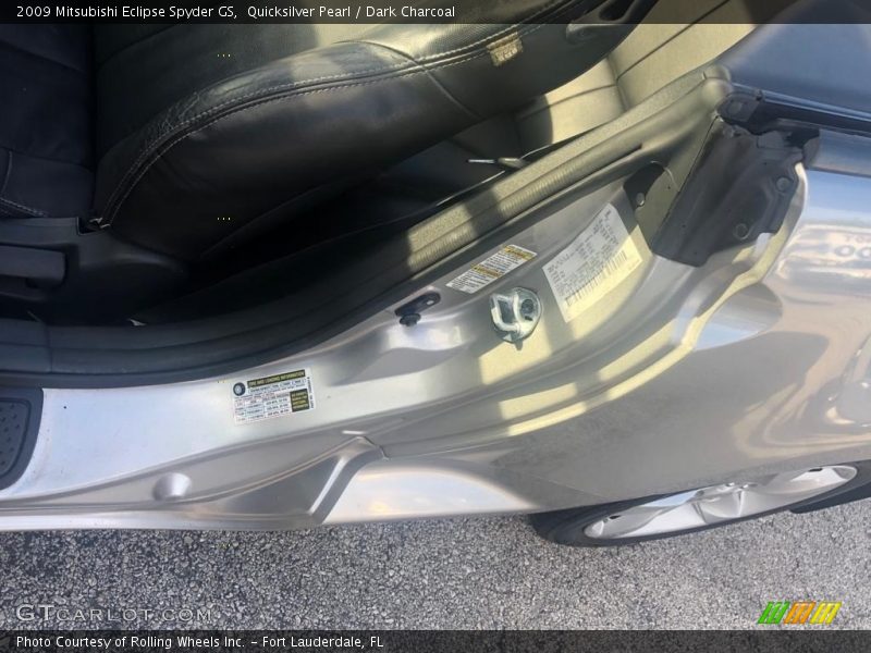 Quicksilver Pearl / Dark Charcoal 2009 Mitsubishi Eclipse Spyder GS