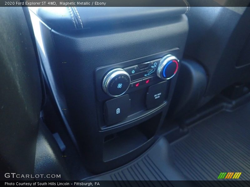Magnetic Metallic / Ebony 2020 Ford Explorer ST 4WD