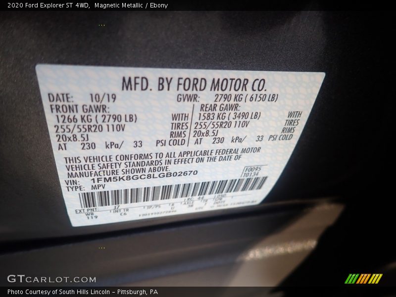 Magnetic Metallic / Ebony 2020 Ford Explorer ST 4WD