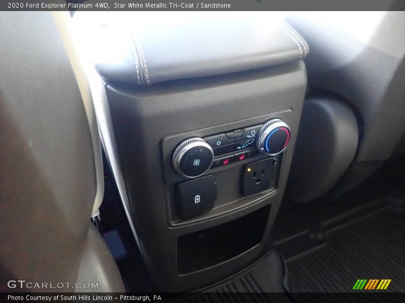 Star White Metallic Tri-Coat / Sandstone 2020 Ford Explorer Platinum 4WD