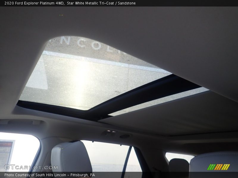 Sunroof of 2020 Explorer Platinum 4WD