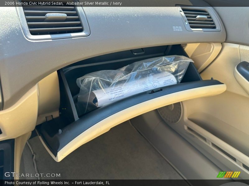 Alabaster Silver Metallic / Ivory 2006 Honda Civic Hybrid Sedan