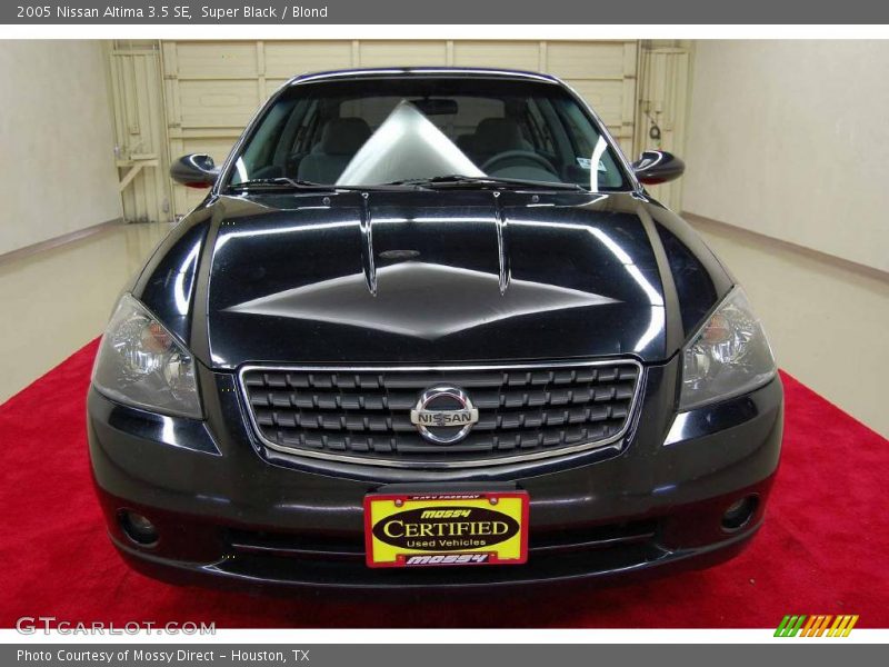 Super Black / Blond 2005 Nissan Altima 3.5 SE