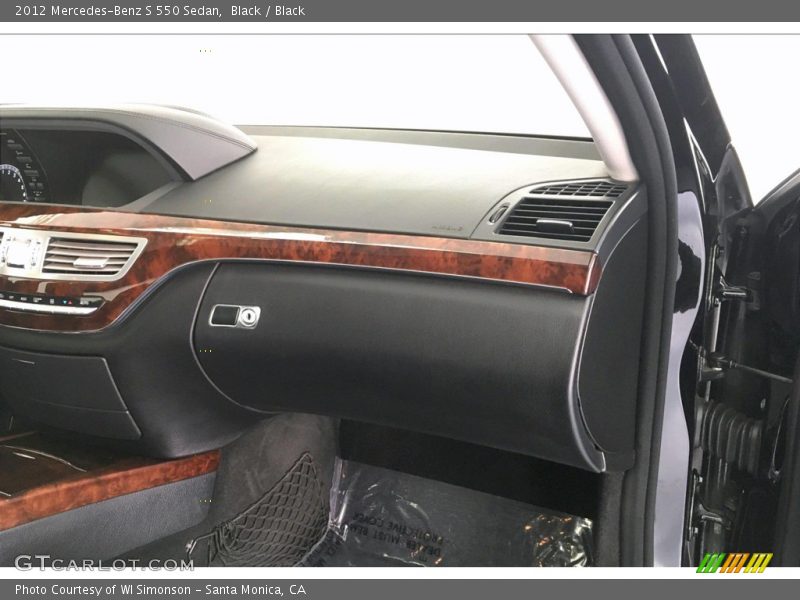 Black / Black 2012 Mercedes-Benz S 550 Sedan