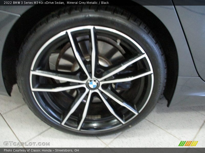 Mineral Grey Metallic / Black 2022 BMW 3 Series M340i xDrive Sedan