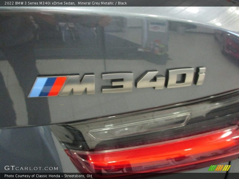 Mineral Grey Metallic / Black 2022 BMW 3 Series M340i xDrive Sedan