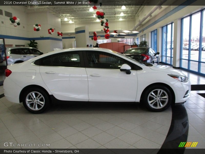 Summit White / Jet Black 2016 Chevrolet Cruze LT Sedan