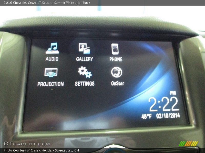 Summit White / Jet Black 2016 Chevrolet Cruze LT Sedan