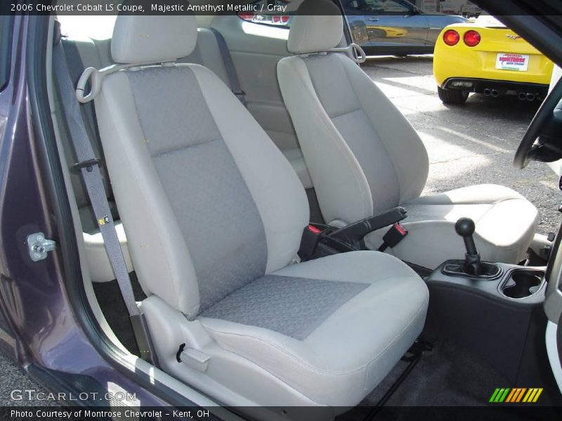 Majestic Amethyst Metallic / Gray 2006 Chevrolet Cobalt LS Coupe