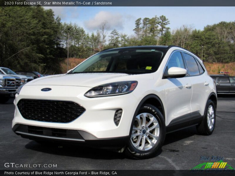 Star White Metallic Tri-Coat / Sandstone 2020 Ford Escape SE