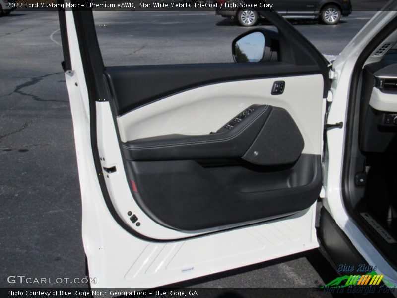 Star White Metallic Tri-Coat / Light Space Gray 2022 Ford Mustang Mach-E Premium eAWD