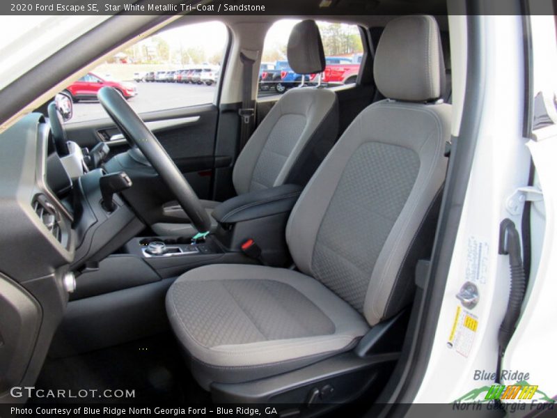 Star White Metallic Tri-Coat / Sandstone 2020 Ford Escape SE