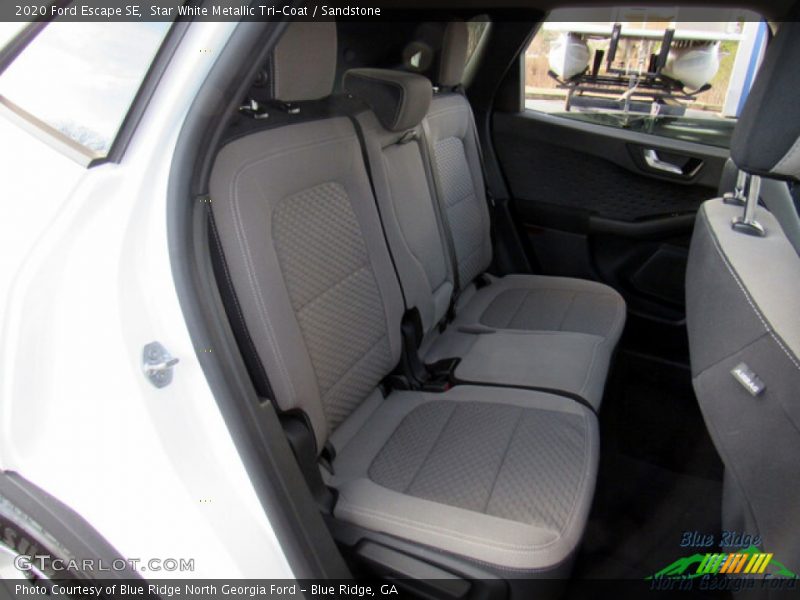 Star White Metallic Tri-Coat / Sandstone 2020 Ford Escape SE