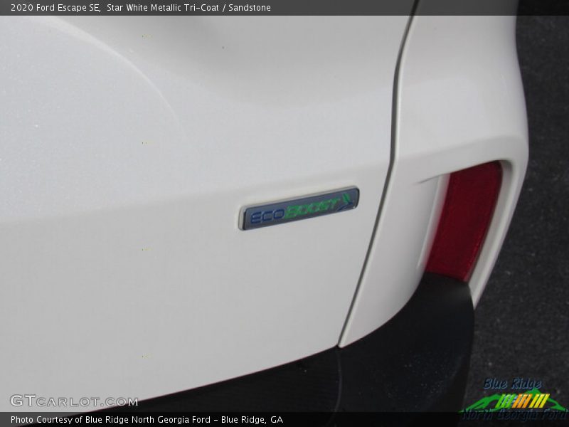 Star White Metallic Tri-Coat / Sandstone 2020 Ford Escape SE