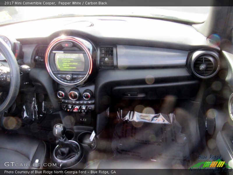 Pepper White / Carbon Black 2017 Mini Convertible Cooper
