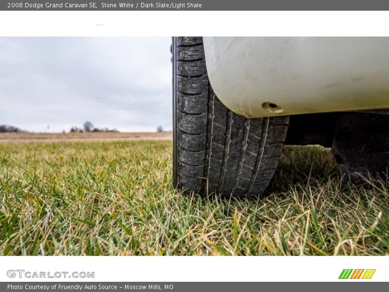 Stone White / Dark Slate/Light Shale 2008 Dodge Grand Caravan SE