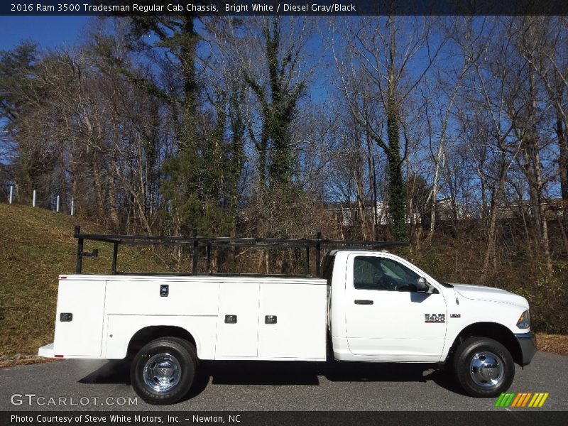  2016 3500 Tradesman Regular Cab Chassis Bright White