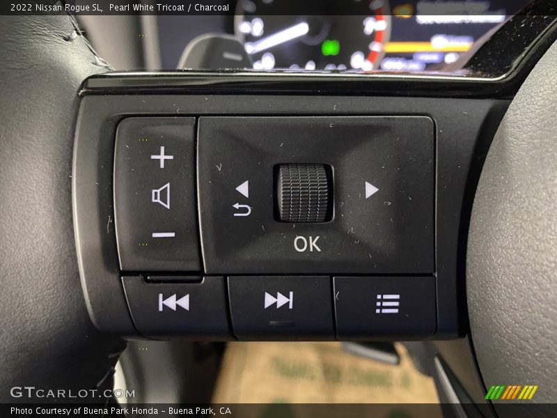  2022 Rogue SL Steering Wheel
