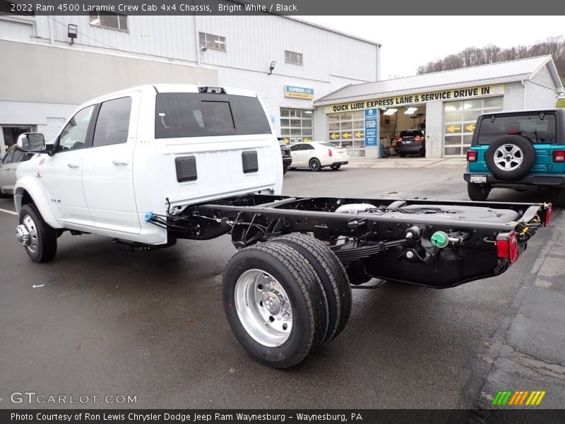 Bright White / Black 2022 Ram 4500 Laramie Crew Cab 4x4 Chassis